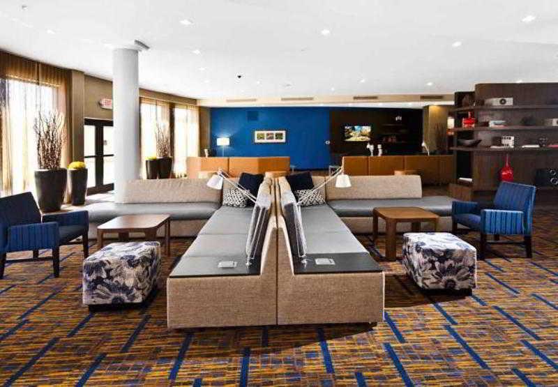 Courtyard By Marriott Salisbury Hotel Exterior foto