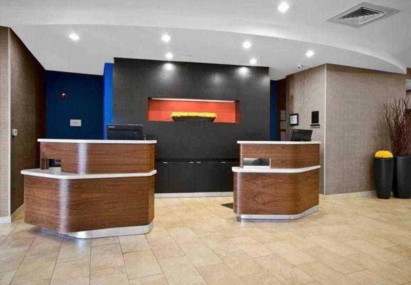 Courtyard By Marriott Salisbury Hotel Exterior foto